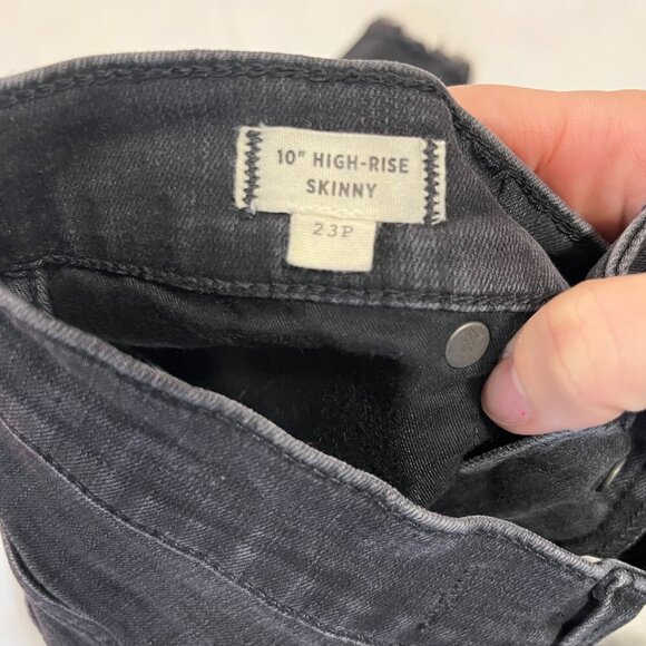 Madewell Black 10" High Rise Skinny Button Fly Fringe Jeans | Size 23P - Picture 5 of 7